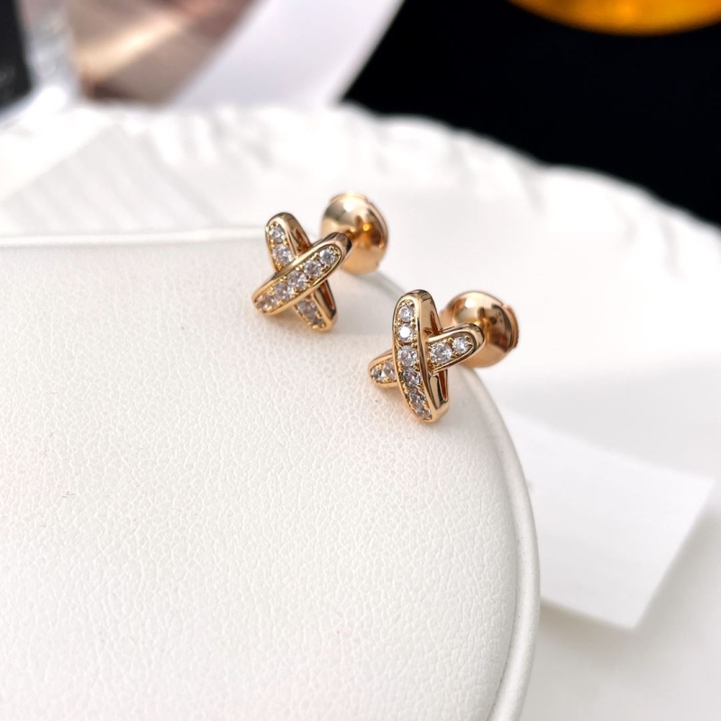CHAUMET